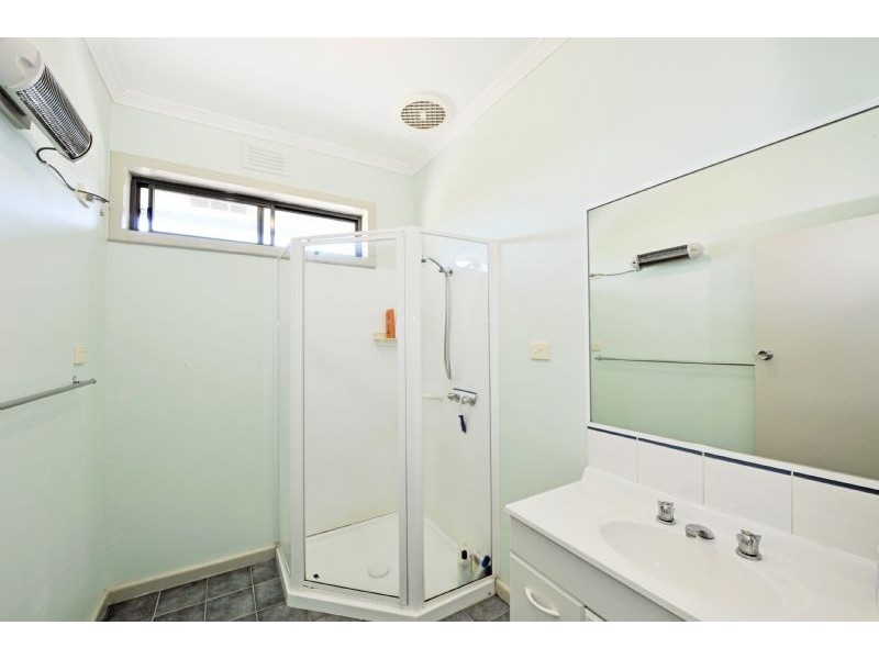 310 Boundary Road, Pine Lodge VIC 3631
