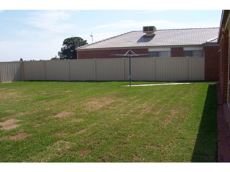 27 Melrose Circuit, Shepparton VIC 3630