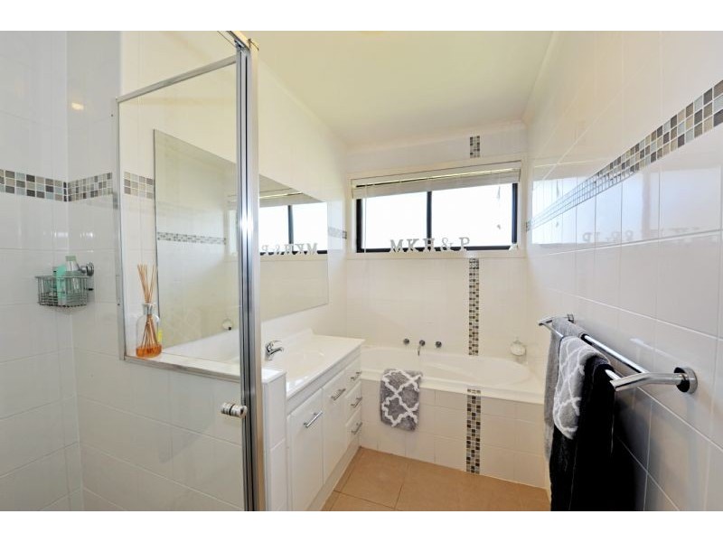 5 Diamond Court, Shepparton VIC 3630