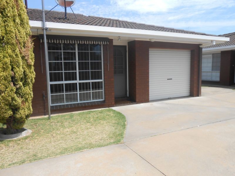 2/10 Barker Avenue, Shepparton VIC 3630