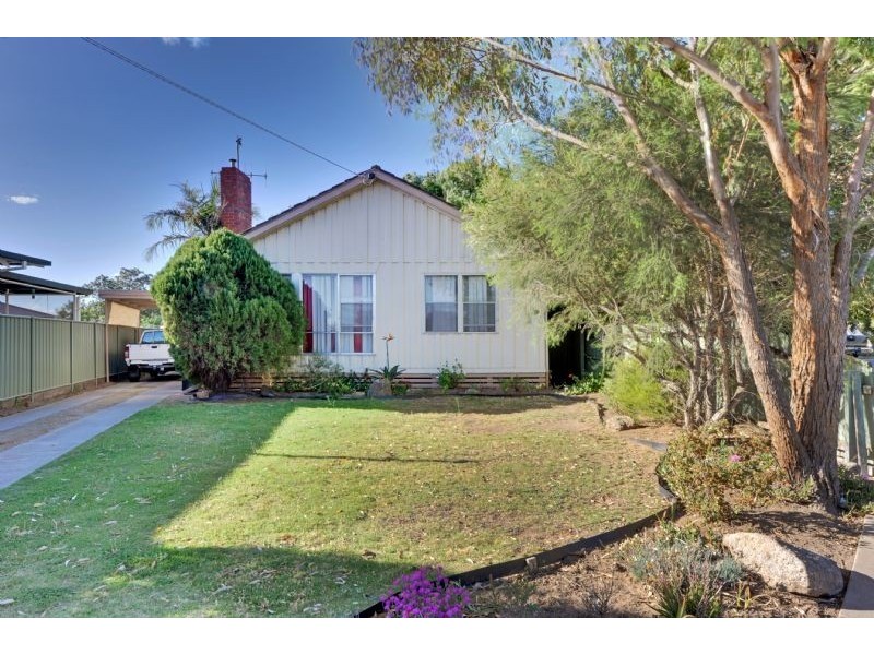 2 McMillian Court, Shepparton VIC 3630