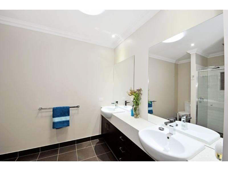 7 Sandbank Place, Shepparton VIC 3630