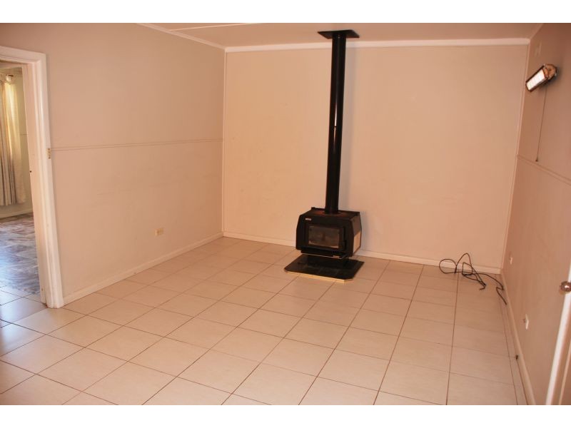 24 McLennan Street, Mooroopna VIC 3629