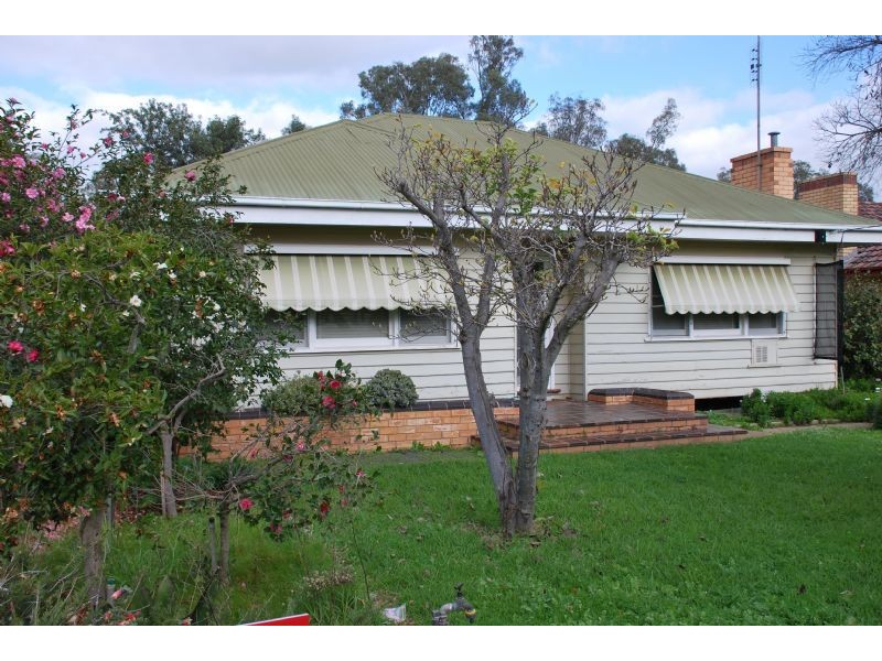 96 The Boulevard, Shepparton VIC 3630