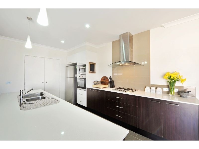 6 Windsor Avenue, Shepparton VIC 3630