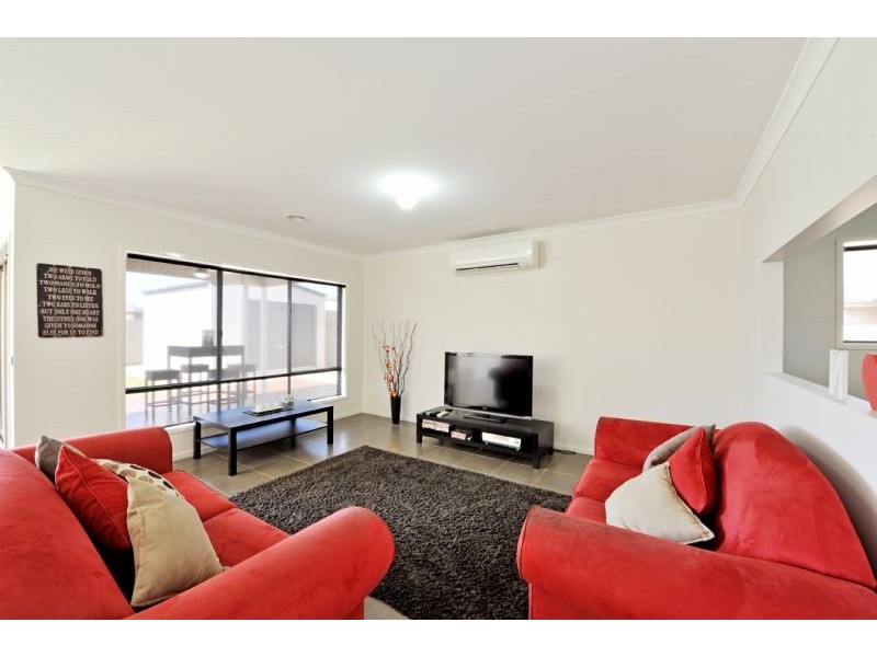 6 Windsor Avenue, Shepparton VIC 3630