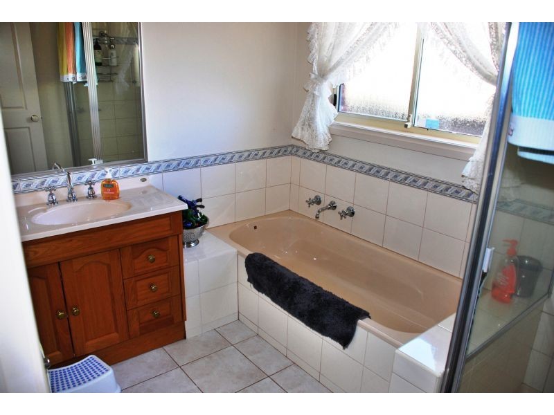 5 Handley Court, Shepparton VIC 3630