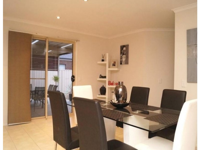 36 Cimmaron Way, Kialla VIC 3631