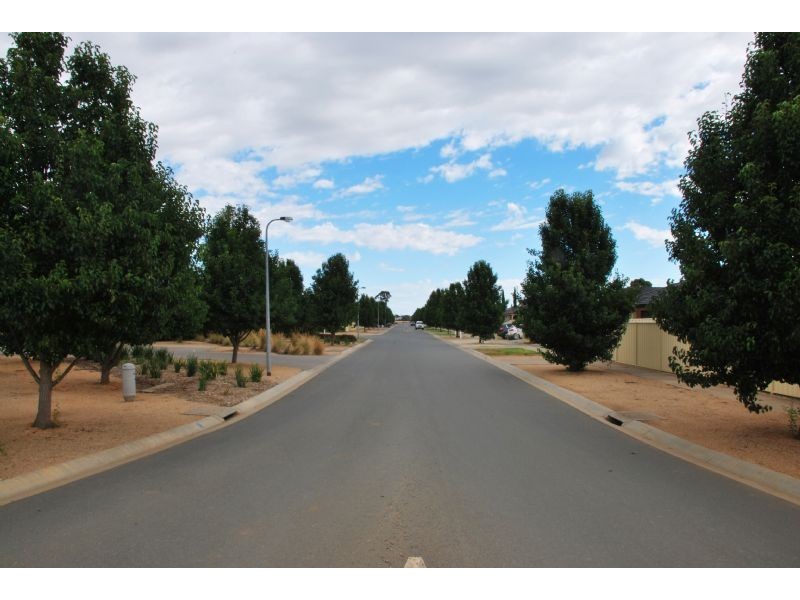 22 Windlass Avenue, Mooroopna VIC 3629