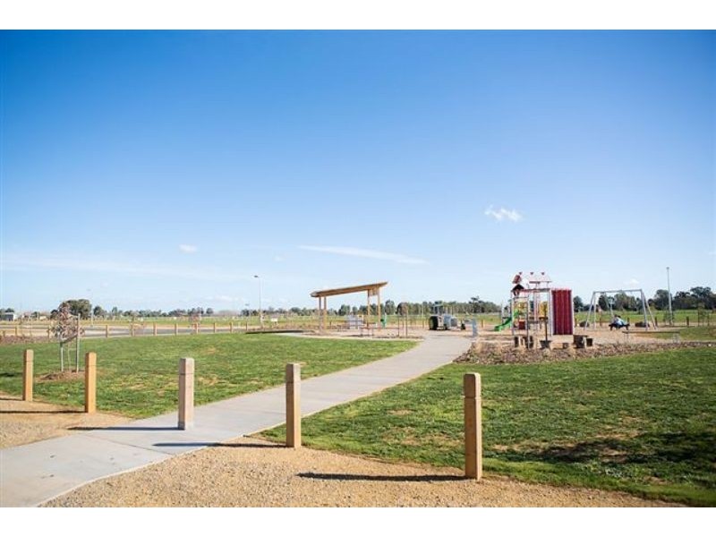 22 Windlass Avenue, Mooroopna VIC 3629
