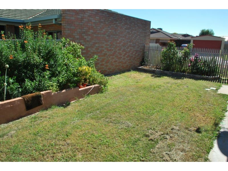 1 Warren Court, Shepparton VIC 3630