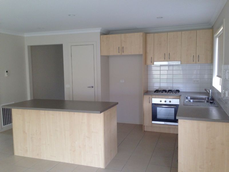 4 Westminster Avenue, Shepparton VIC 3630