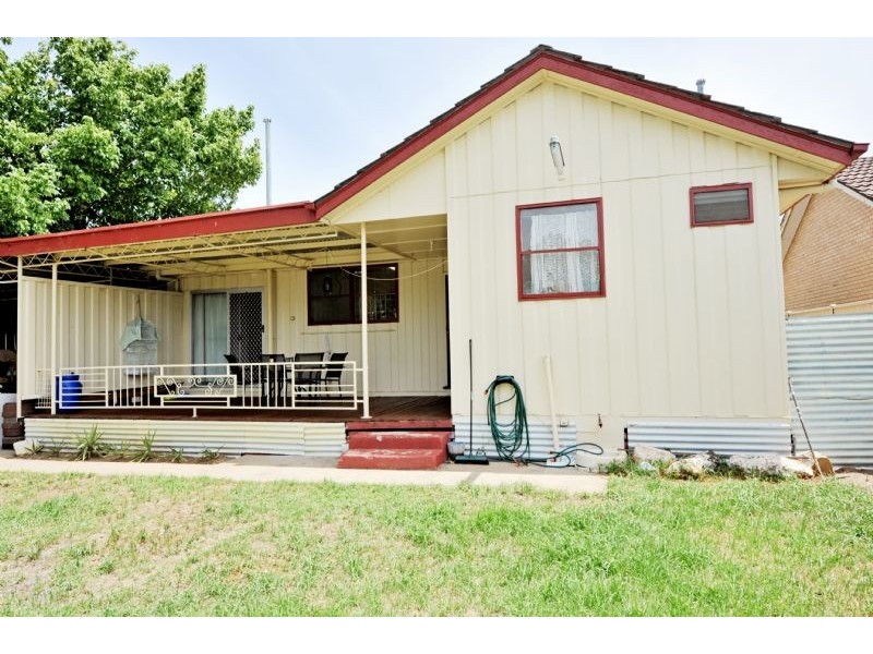 21 Phillips Street, Shepparton VIC 3630