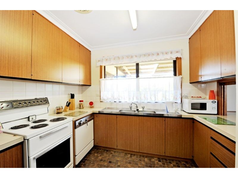 4 Reserve Street, Kialla VIC 3631