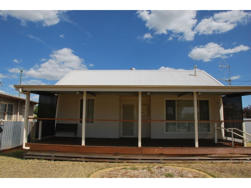 46 Grutzner Avenue, Shepparton VIC 3630