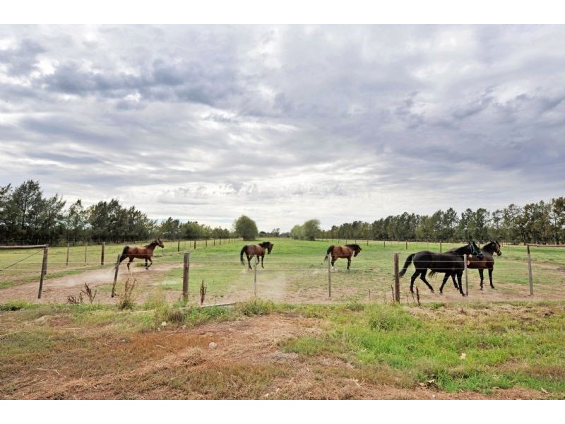 701 Central Avenue, Shepparton East VIC 3631