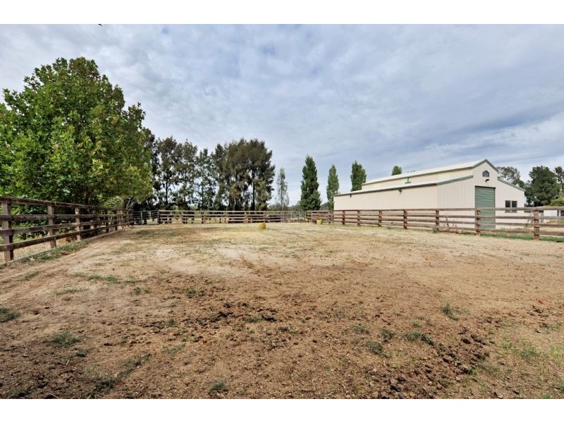 701 Central Avenue, Shepparton East VIC 3631