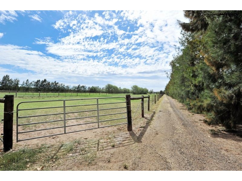 701 Central Avenue, Shepparton East VIC 3631