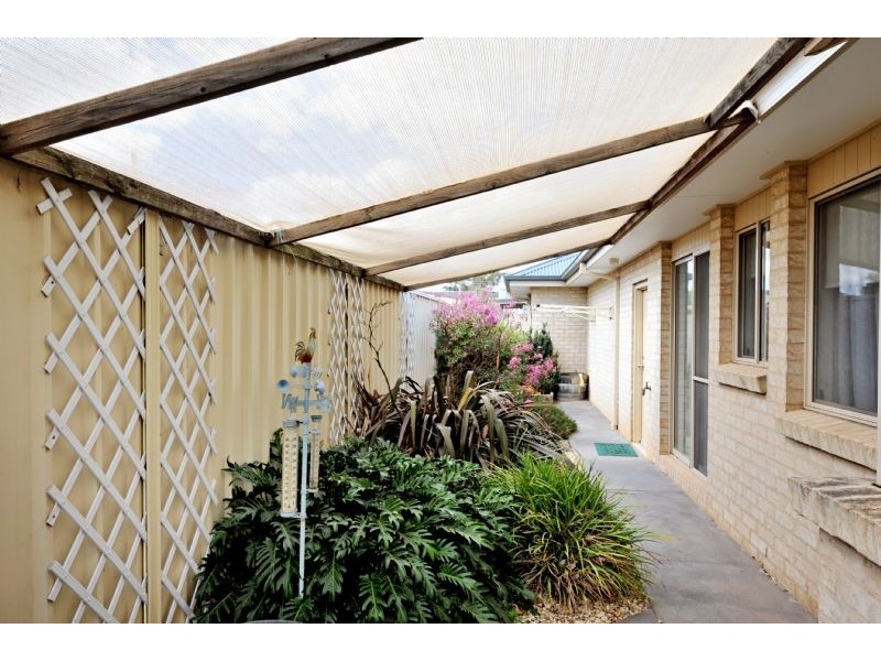 1/5 Greencastle Court, Mooroopna VIC 3629