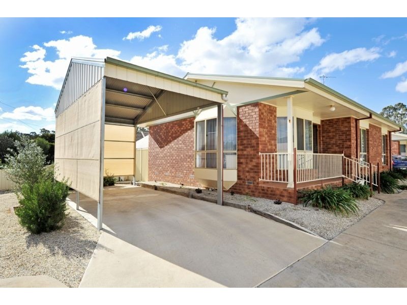 1/10 Ross Street, Mooroopna VIC 3629