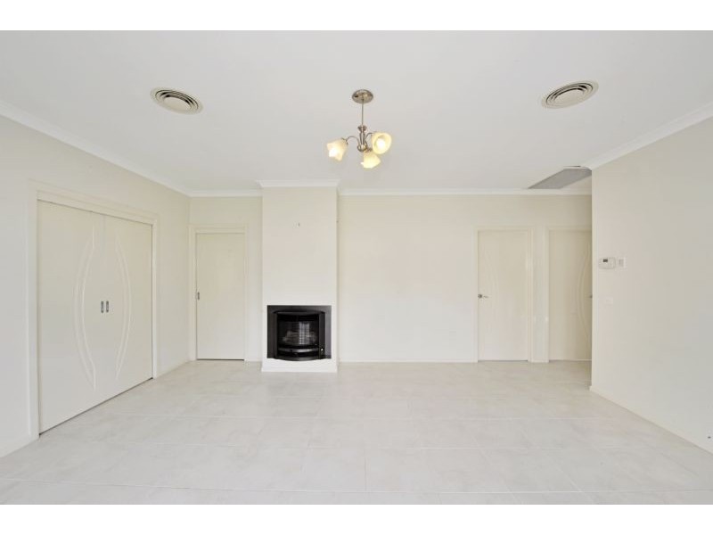 16 Friesian Crescent, Shepparton VIC 3630