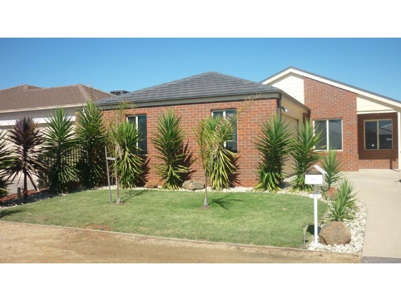 25 Dalmahoy Court, Shepparton VIC 3630