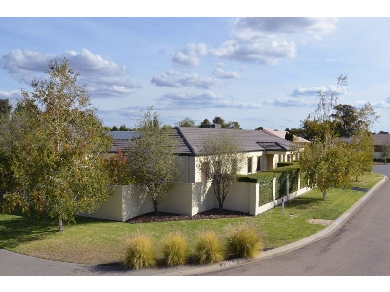 11 Hindmarsh Court, Kialla VIC 3631