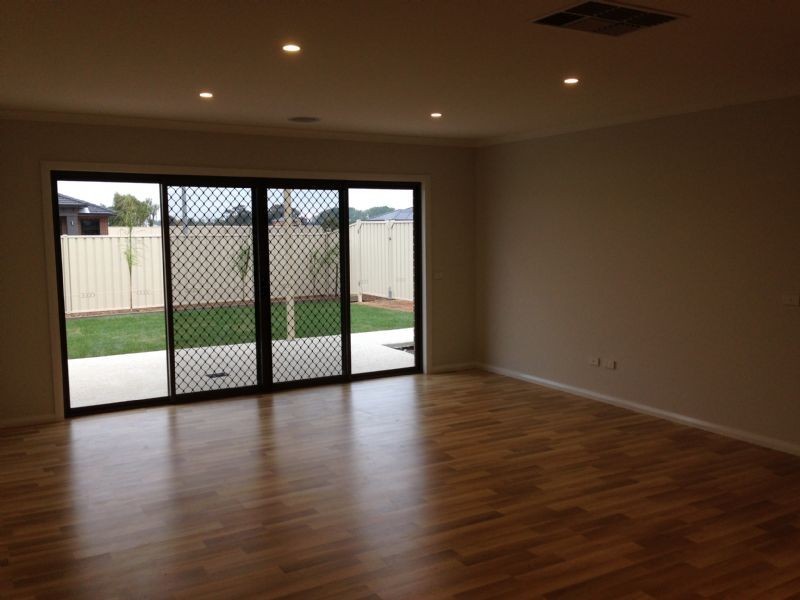 4 Joanna Nook, Kialla VIC 3631