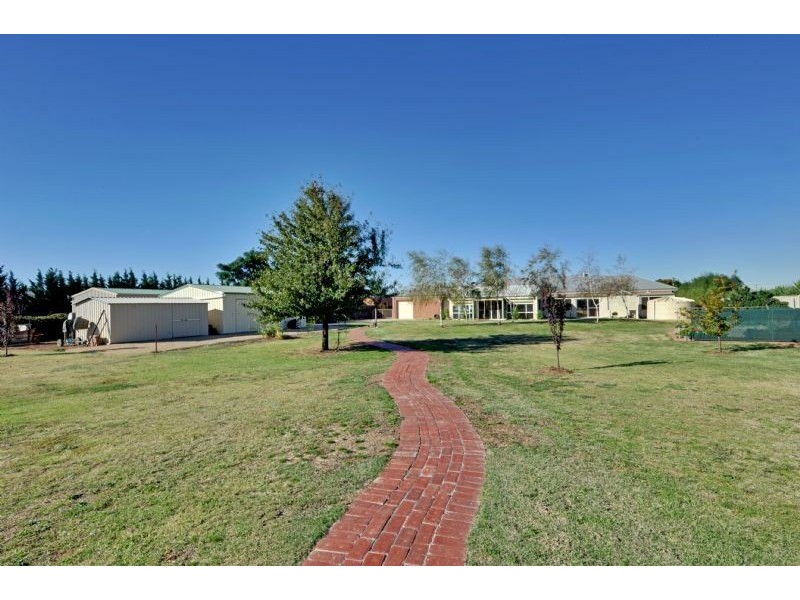 14-18 Wesley Court, Shepparton North VIC 3631