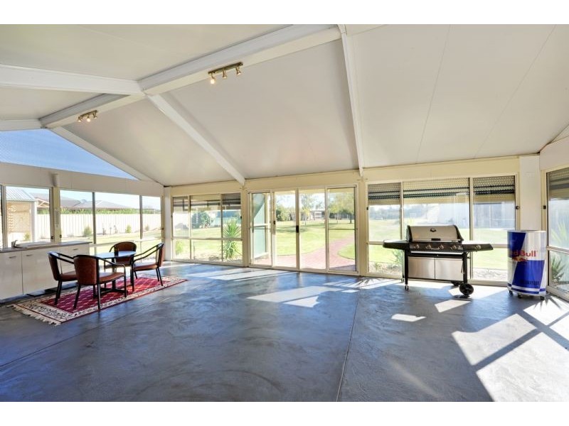 14-18 Wesley Court, Shepparton North VIC 3631