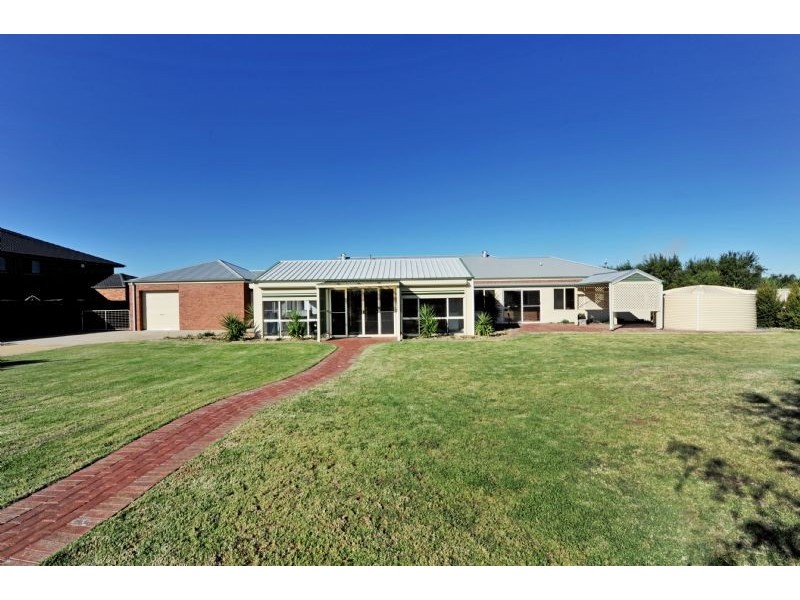 14-18 Wesley Court, Shepparton North VIC 3631