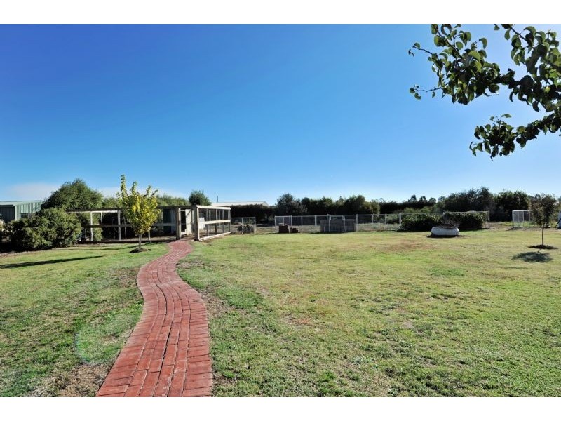 14-18 Wesley Court, Shepparton North VIC 3631