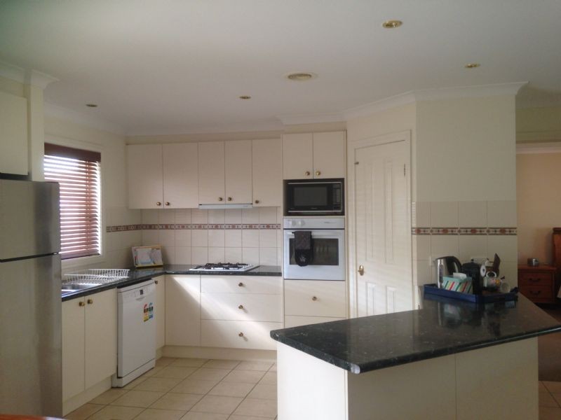 1 Sam Court, Shepparton VIC 3630