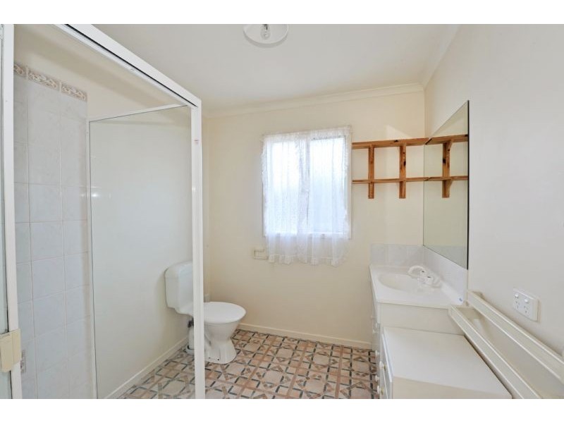 16 Illawarra Crescent, Kialla VIC 3631