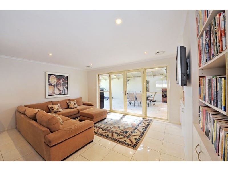66 Kialla Lakes Drive, Kialla VIC 3631
