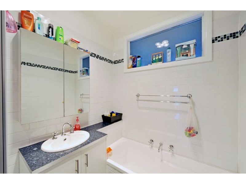 198 Balaclava Road, Shepparton VIC 3630