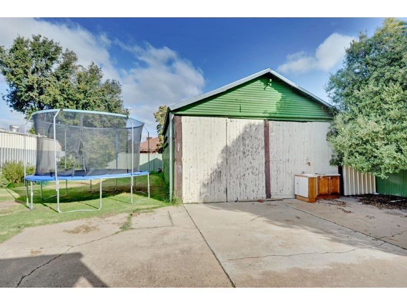 198 Balaclava Road, Shepparton VIC 3630