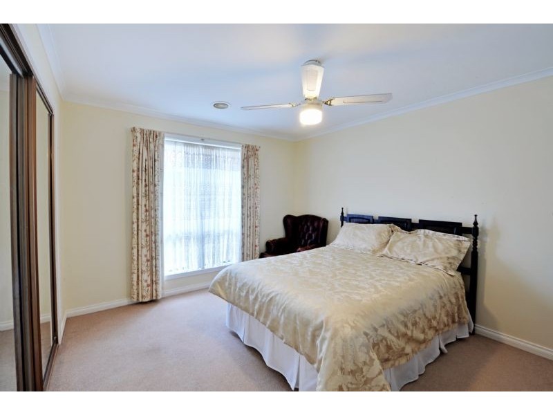 28 McCubbin Drive, Shepparton VIC 3630