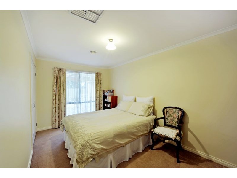 28 McCubbin Drive, Shepparton VIC 3630