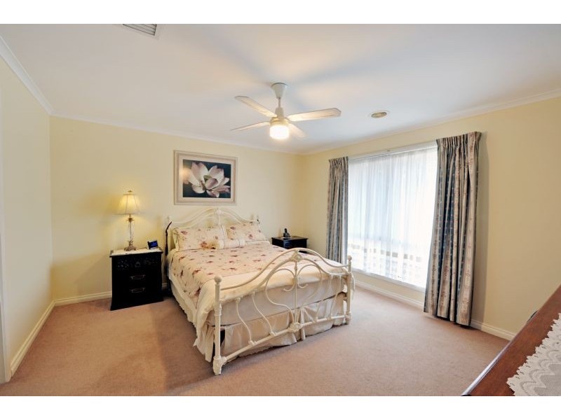 28 McCubbin Drive, Shepparton VIC 3630