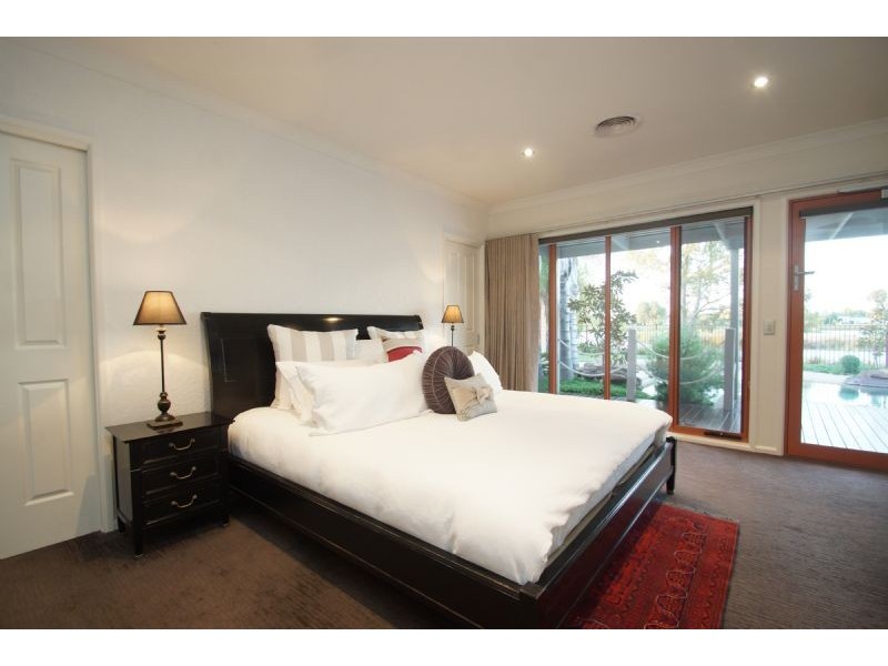 3 Tandou Court, Kialla VIC 3631