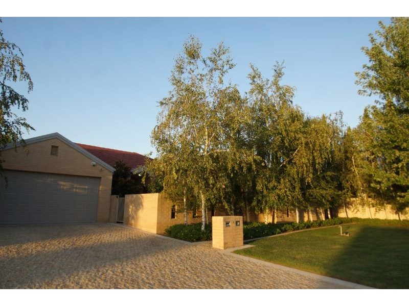 3 Tandou Court, Kialla VIC 3631