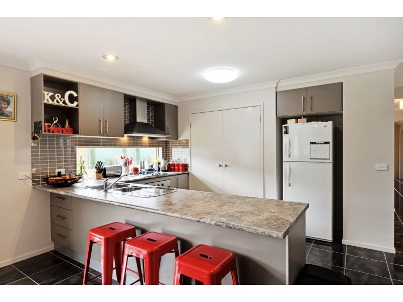 36 Plover Drive, Kialla VIC 3631