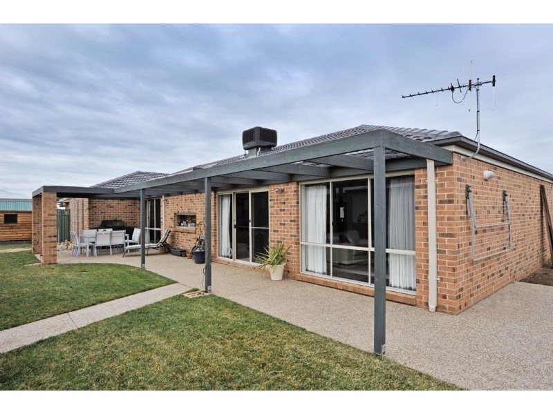 36 Plover Drive, Kialla VIC 3631