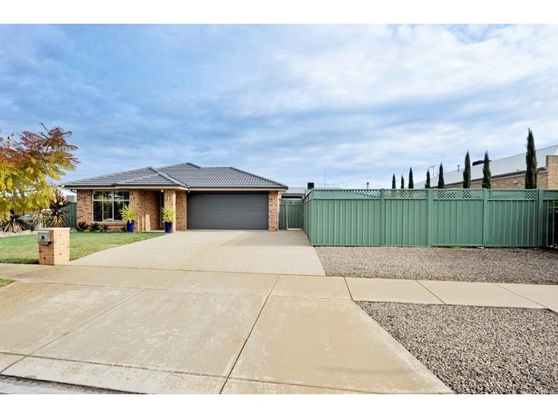 36 Plover Drive, Kialla VIC 3631