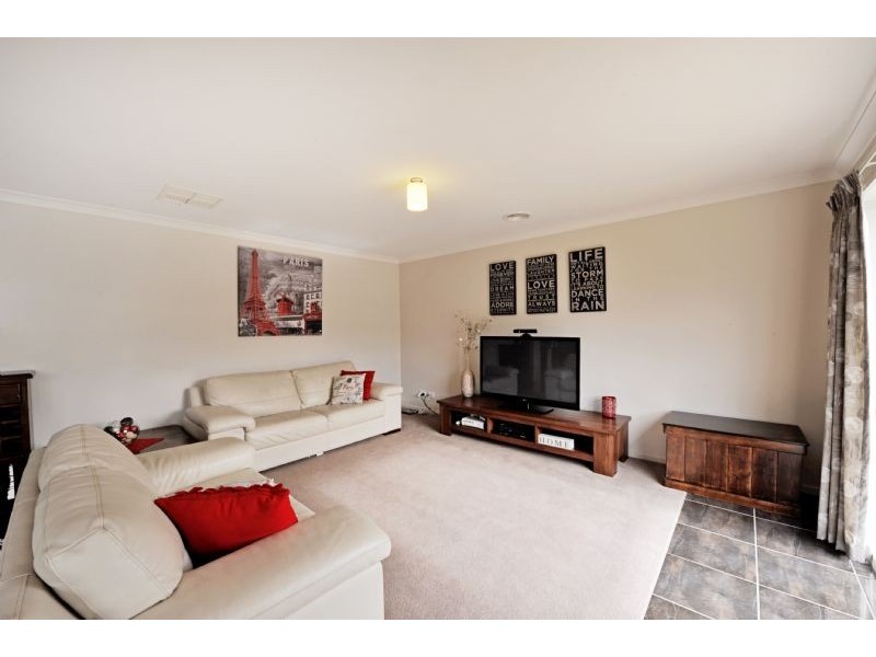 36 Plover Drive, Kialla VIC 3631