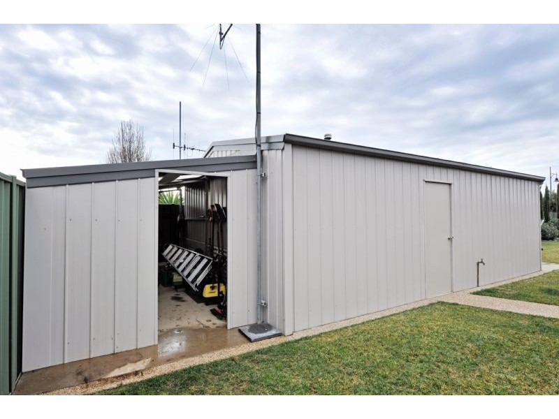 36 Plover Drive, Kialla VIC 3631