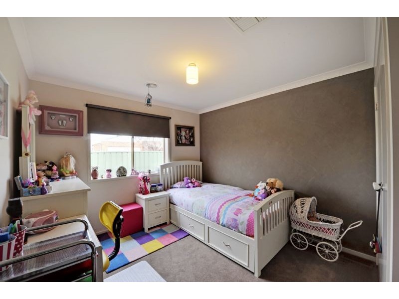 36 Plover Drive, Kialla VIC 3631