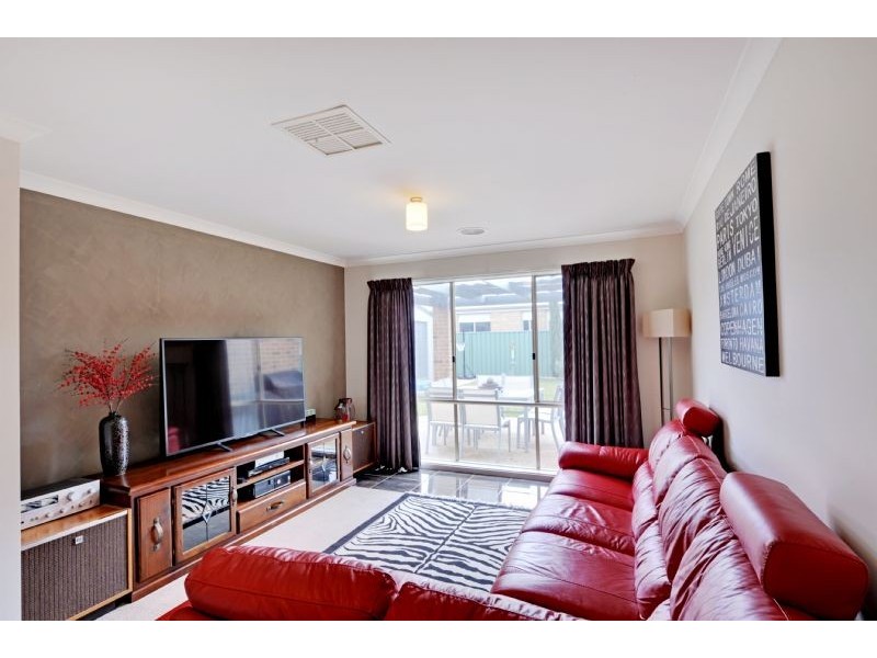 36 Plover Drive, Kialla VIC 3631