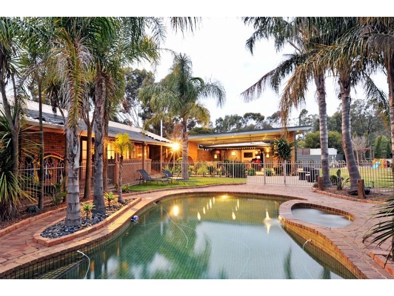 7 Moira Drive, Kialla West VIC 3631